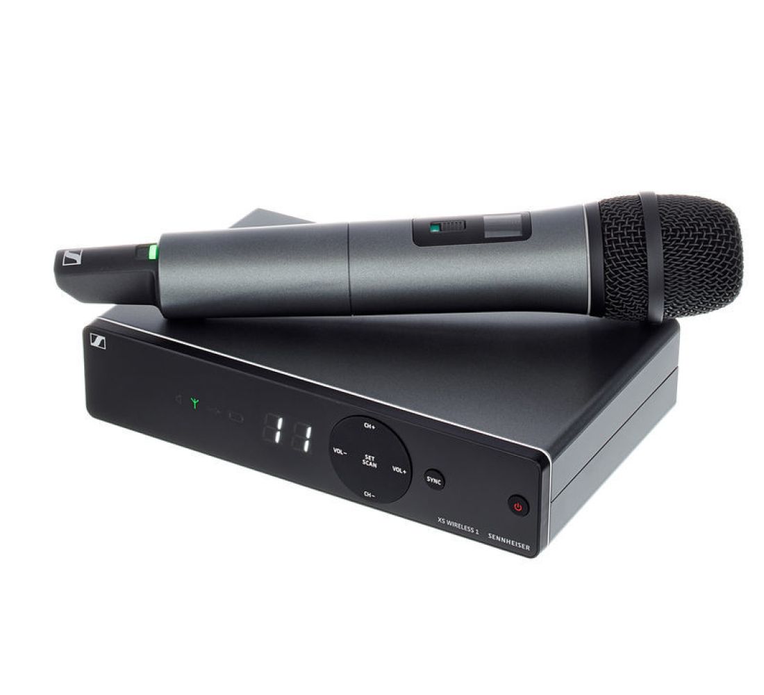 Sennheiser xsw1-825 single wireless handheld uhf microphone